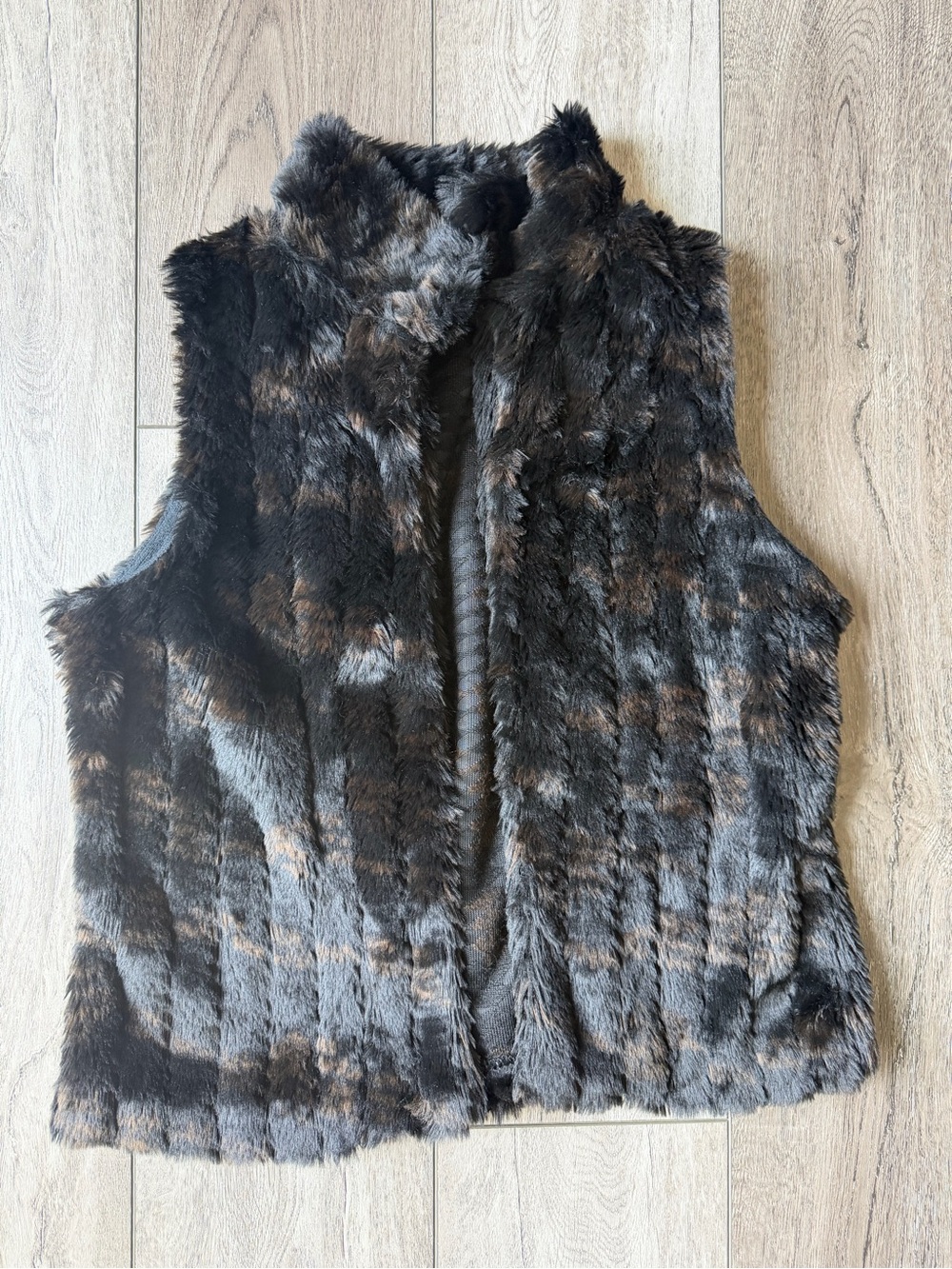 Parkhurst Black and Brown Faux Fur Sleeveless Vest